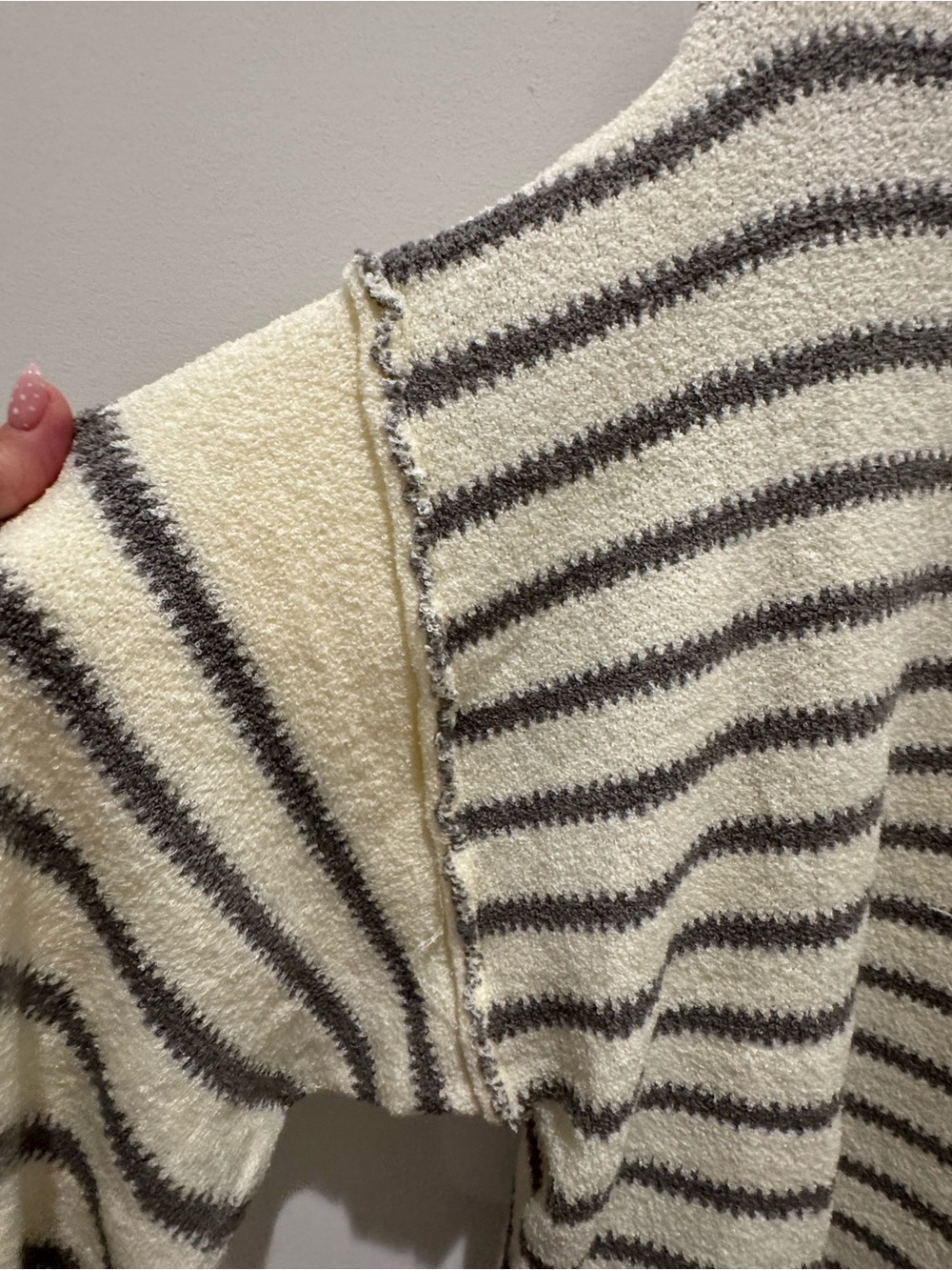Promesa Cream & Gray Striped Scoop Neck Sweater - Picture 12 of 12
